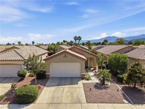 78697 Hampshire, Palm Desert, CA, 92211 | Card Image