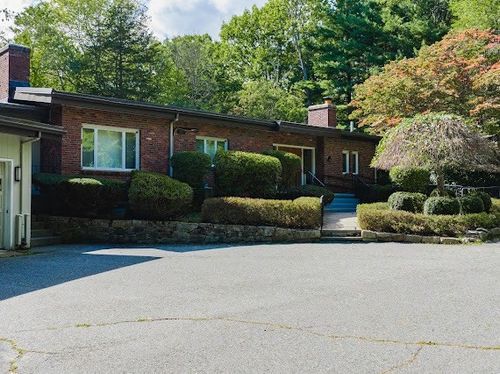 123 Union St, Natick, MA, 01760-6003 | Card Image