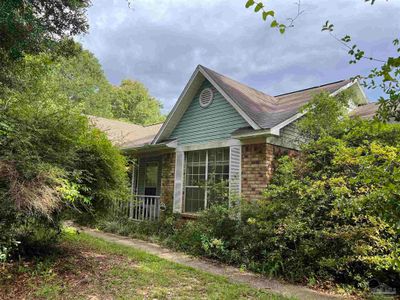 7030 Bridlewood Ln, House other with 4 bedrooms, 2 bathrooms and 2 parking in Pensacola FL | Image 1