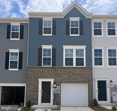 248 Telluride Way, CHARLES TOWN, WV, 25414-6086 | Card Image