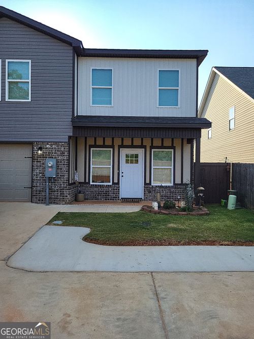 300 Beau Claire Cir, Byron, GA, 31008 | Card Image