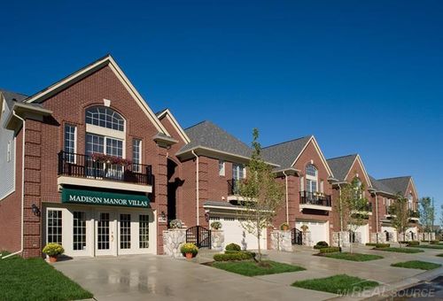 45781 Eden Dr, Macomb, MI, 48044-4087 | Card Image