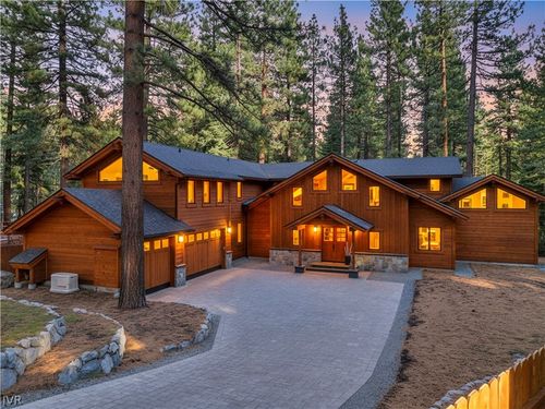 887 S Dyer Cir, Incline Village, NV, 89451-9113 | Card Image