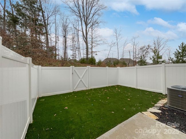 665 Cypress Glen Ln, Townhouse with 3 bedrooms, 3 bathrooms and null parking in Lake Wylie SC | Image 14