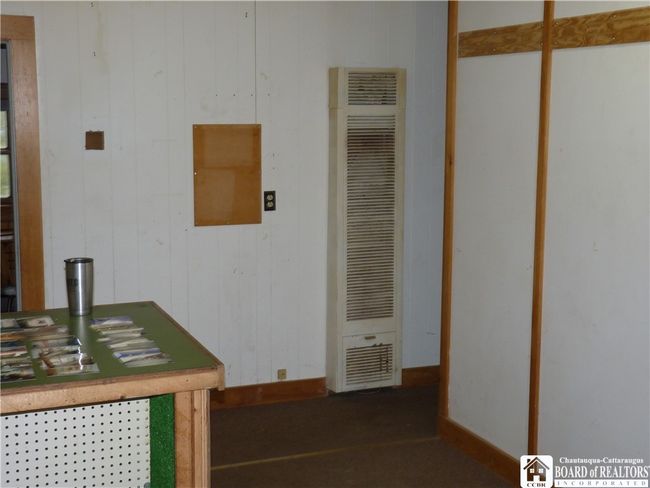 Western side office area | Image 22