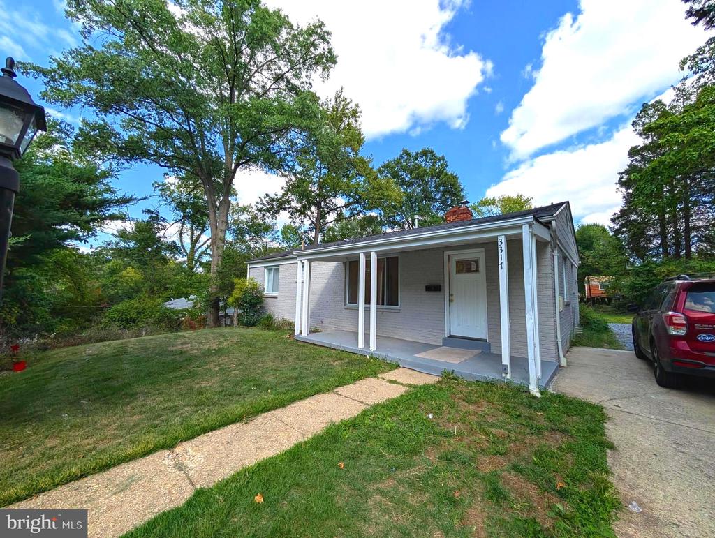 Stanford St, Hyattsville, MD 20783