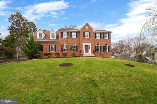 3400 Woodland Ln, ALEXANDRIA, VA, 22309-2246 | Card Image