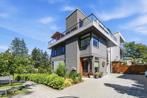 3096 107th St, Nanaimo, BC, V9T4Z6 | Card Image