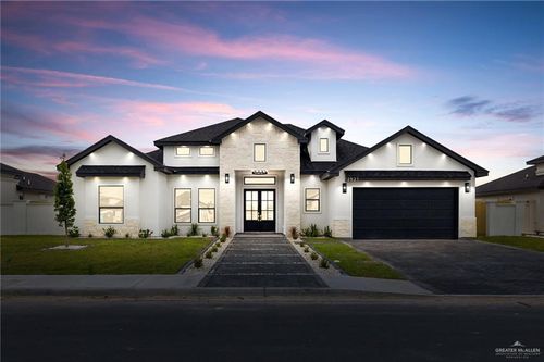 2521 Trinity Ave, McAllen, TX, 78504-7008 | Card Image