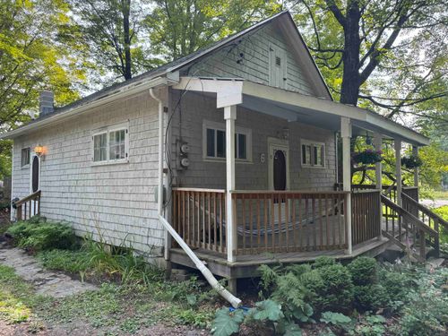 6 Blodgett Ln, Hartland, VT, 05048-3018 | Card Image