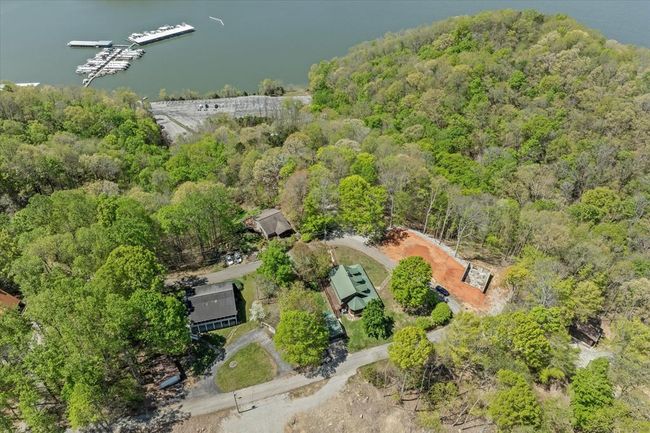 117 Falcon Dr, House other with 3 bedrooms, 3 bathrooms and 3 parking in Byrdstown TN | Image 32