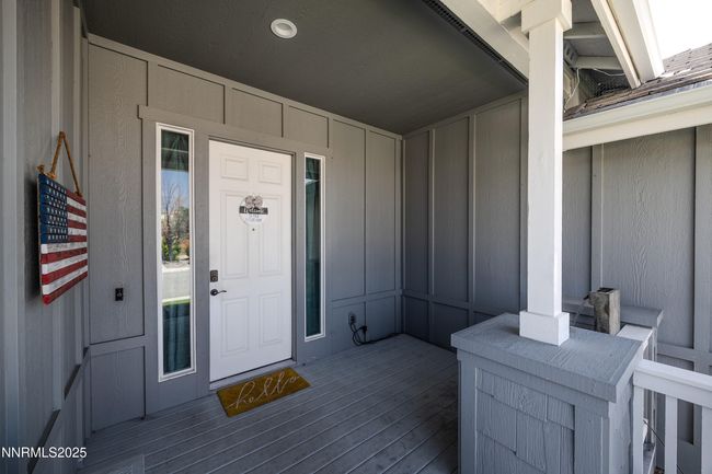 5828 Desert Mirage Dr, House other with 3 bedrooms, 2 bathrooms and 2 parking in Sparks NV | Image 4