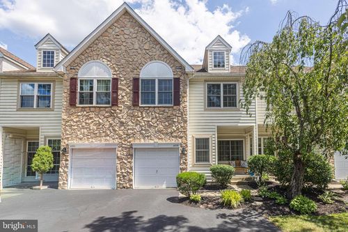 4529 Old Oak Rd, DOYLESTOWN, PA, 18902-8809 | Card Image