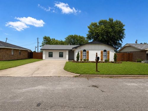 503 S Prouty Ave, Watonga, OK, 73772-5213 | Card Image