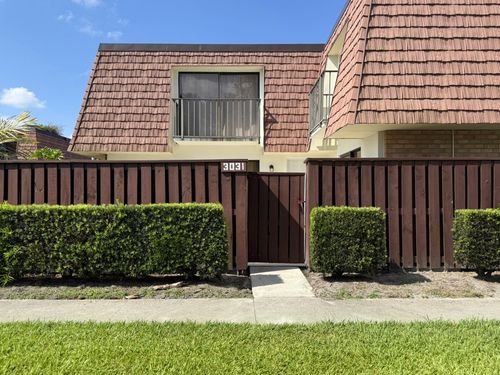 3031 Sw Sunset Trace Cir, Palm City, FL, 34990-2639 | Card Image
