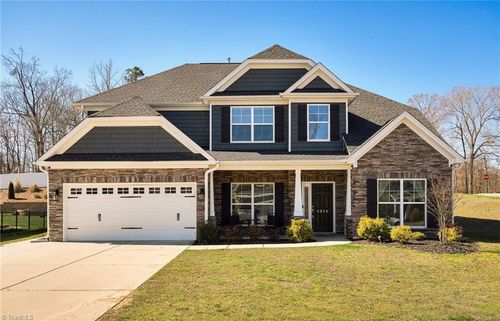 2929 Fernley Ct, High Point, NC, 27262-8474 | Card Image