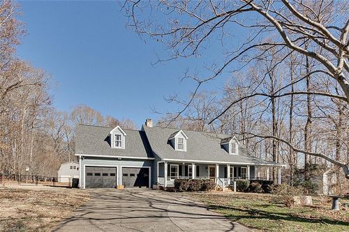 5560 Nightwood Drive, Randleman, NC, 27317 | Card Image