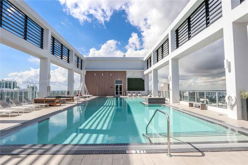 apt-611-151 Se 1st St, Miami, FL, 33131-1428 | Card Image