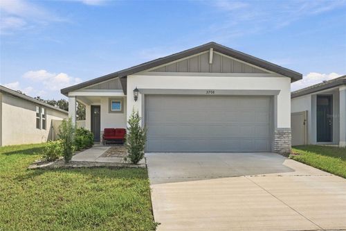3708 Radiant Mountain Dr, PLANT CITY, FL, 33565-6019 | Card Image