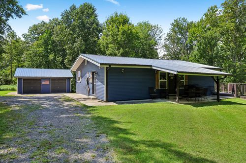 432 Parker Ln, Bradyville, TN, 37026-5343 | Card Image