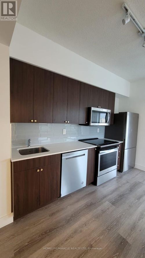 219-1 Wellington St, Brantford, ON, N3T2L3 | Card Image