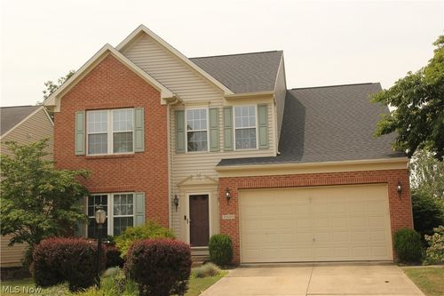 37603 Stoney Lake Dr, North Ridgeville, OH, 44039-1199 | Card Image