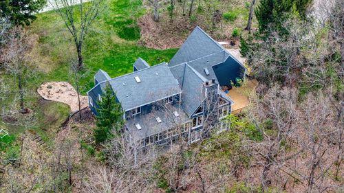 S1W31448 Hickory Hollow Court, Delafield, WI, 53018 | Card Image