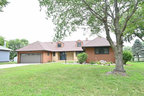 708 S Kiel St, Holstein, IA, 51025-5024 | Card Image