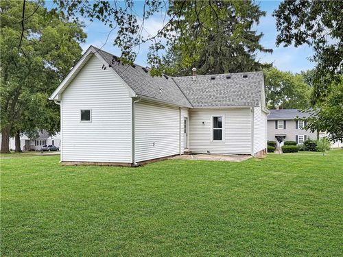 1100 Walnut St, Higginsville, MO, 64037-1142 | Card Image