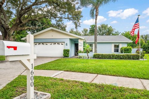 1600 Dale Cir W, DUNEDIN, FL, 34698 | Card Image