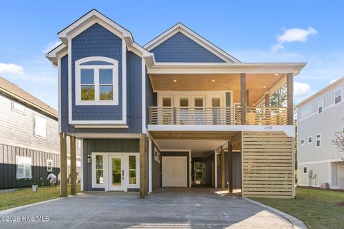 210 Ne 34th St, Oak Island, NC, 28465-5707 | Card Image