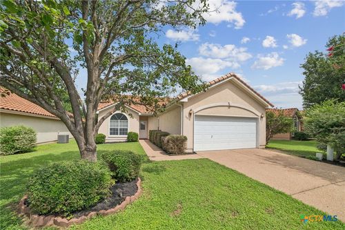 30319 Briarcrest Dr, Georgetown, TX, 78628-1160 | Card Image