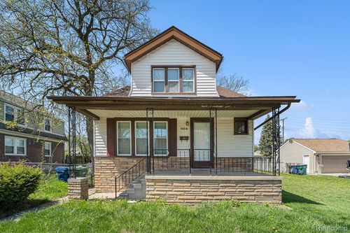 1654 Chandler Ave, Lincoln Park, MI, 48146-2108 | Card Image