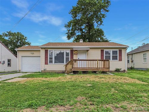 728 N Prairie St, Bethalto, IL, 62010-1329 | Card Image