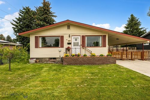 825 E Parkview Ct, Dillon, MT, 59725-3253 | Card Image
