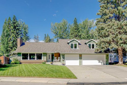 10907 Willowfern Drive Se, Calgary, AB, T2J1R6 | Card Image