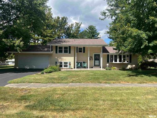 302 W 5th St, Vermont, IL, 61484-9249 | Card Image