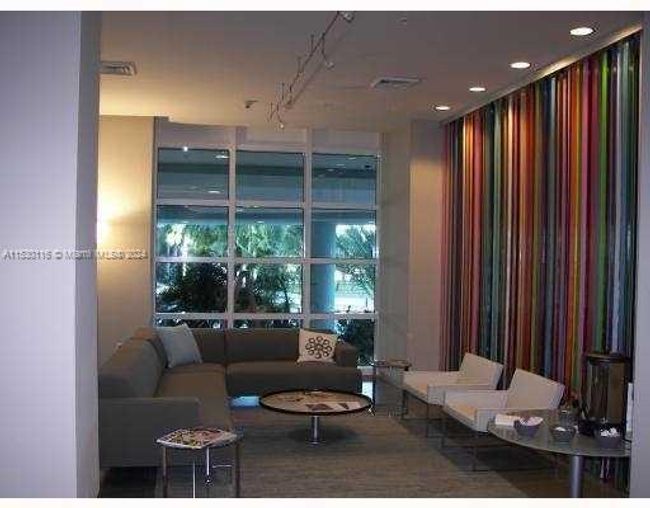 APT-3606 - 1900 N Bayshore Dr, Condo with 1 bedrooms, 1 bathrooms and null parking in Miami FL | Image 5