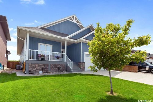330 Burgess Cres, Saskatoon, SK, S7V0S3 | Card Image