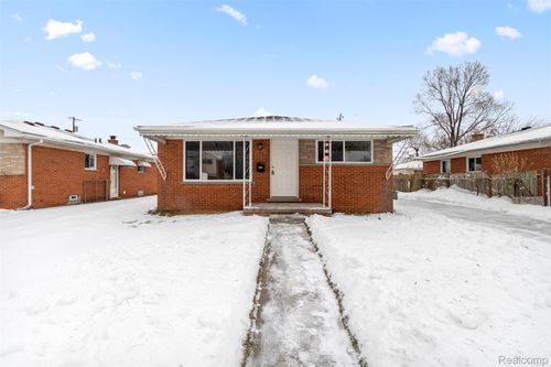 8932 Wormer, Redford, MI, 48239-1230 | Card Image