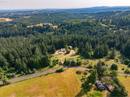 20125 Mckillop Rd, Scotts Mills, OR, 97375-9659 | Card Image