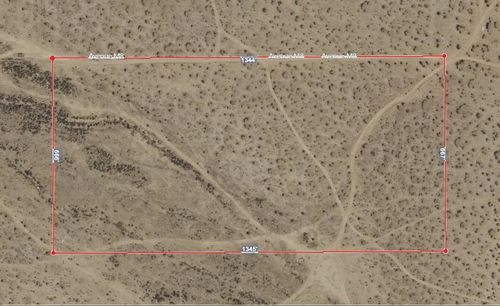 187 Street East & Avenue M-8, Lancaster, CA, 93535 | Card Image