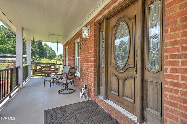 22643 Twin Oaks Rd, House other with 5 bedrooms, 4 bathrooms and null parking in Abingdon VA | Image 5