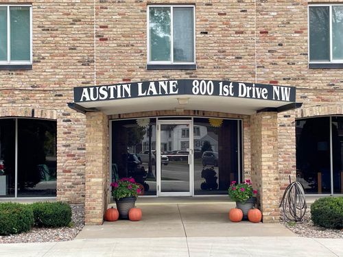apt-205-800 1st Dr Nw, Austin, MN, 55912-3087 | Card Image