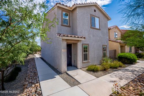 1008 E Descent St, Tucson, AZ, 85719-0030 | Card Image