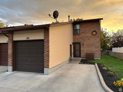 63 E 820 S, Centerville, UT, 84014-2208 | Card Image
