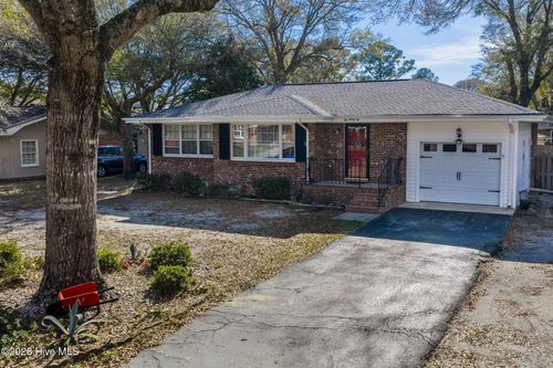 1032 High Point Ave, Calabash, NC, 28467-2923 | Card Image