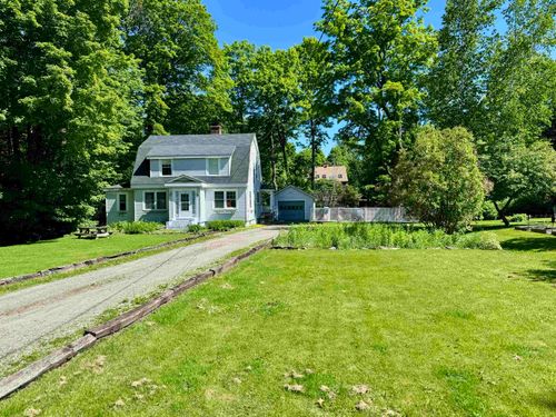 335 Caswell Ave, Derby Line, VT, 05830-8889 | Card Image