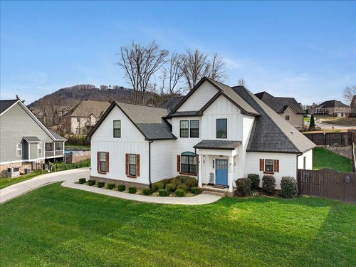 7624 Peppertree Drive, Ooltewah, TN, 37363 | Card Image