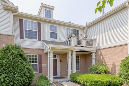 unit-a-8126 Concord Ln, Justice, IL, 60458-1889 | Card Image